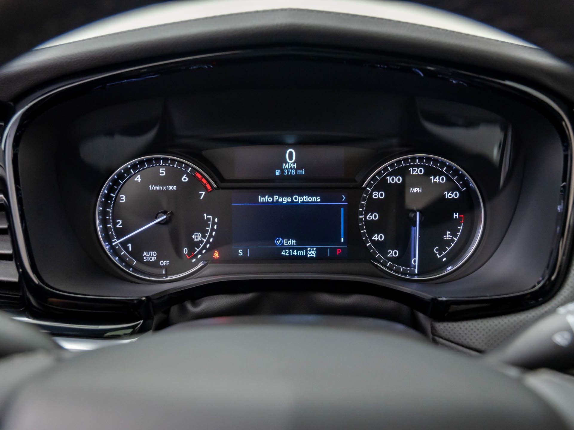 New 2025 Cadillac XT6 Luxury image 12