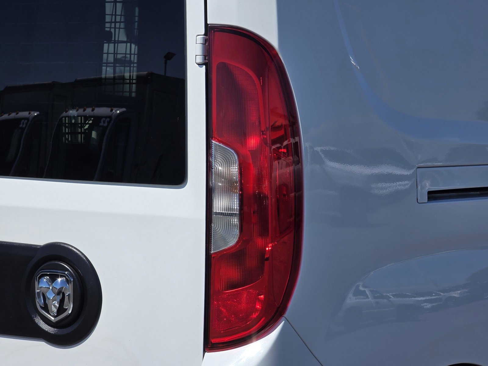 Used 2016 RAM ProMaster City Tradesman SLT w/ Rear Back-up Camera Group image 13