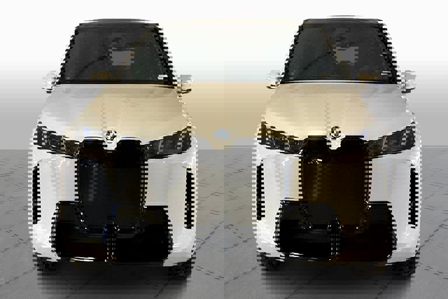 New 2026 BMW iX xDrive60 w/ M Sport Package image 3