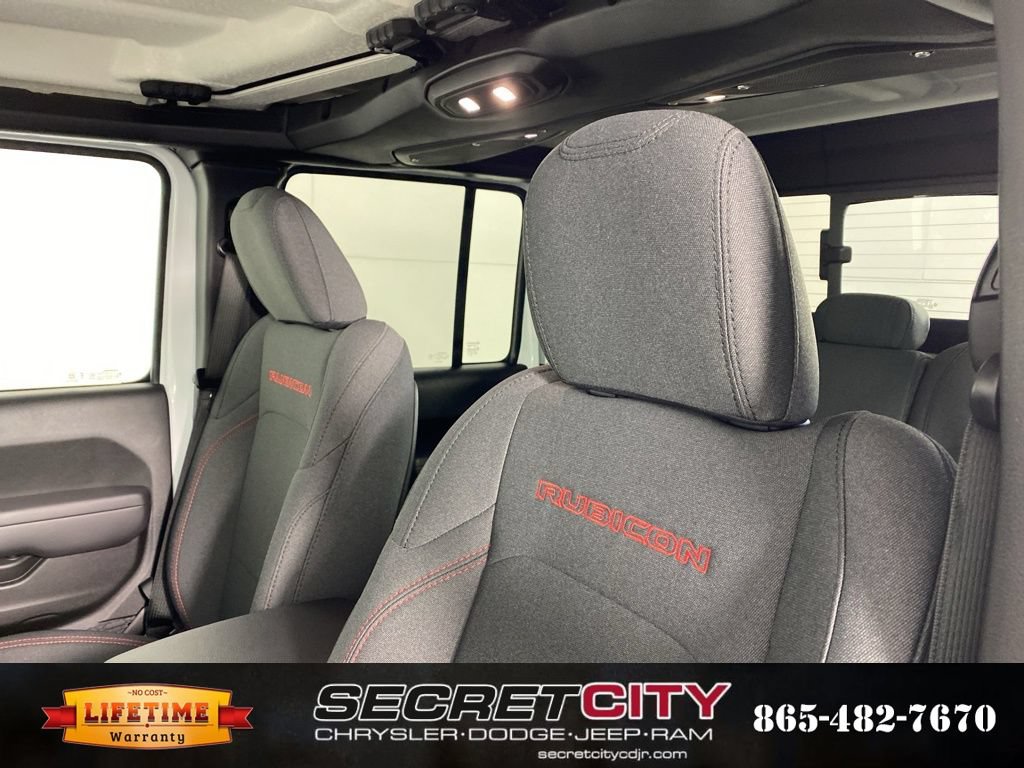 New 2026 Jeep Gladiator Rubicon w/ Steel Power Dome Hood Package AWD/4WD image 10