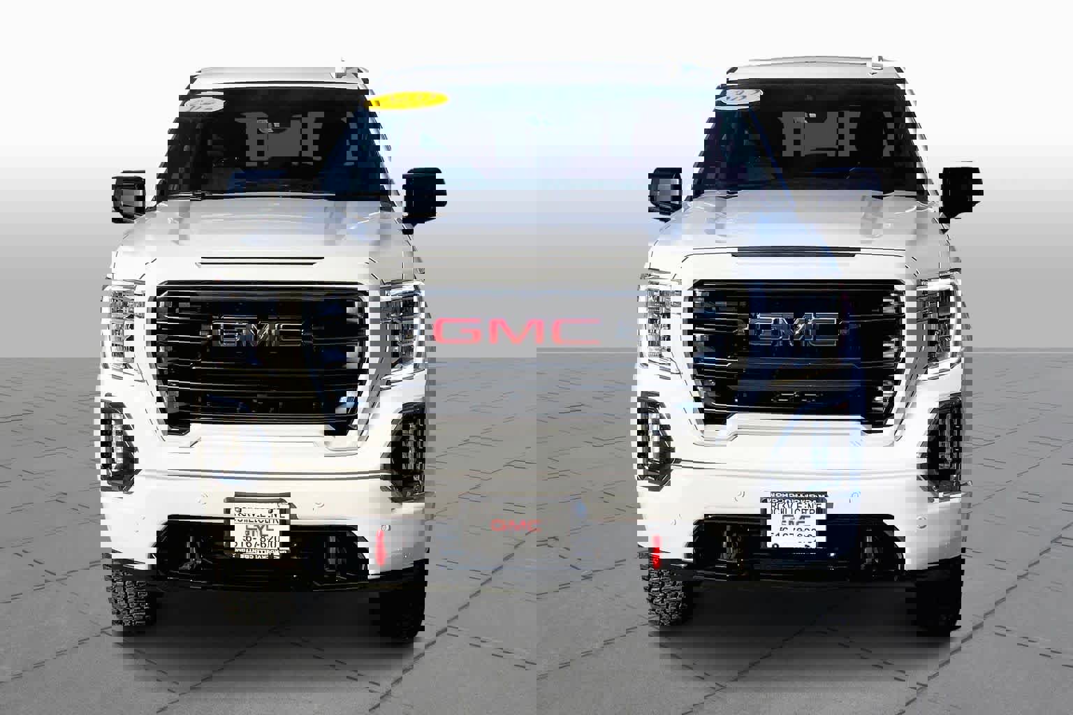 Used 2022 GMC Sierra 1500 AT4 w/ AT4 Premium Package image 3