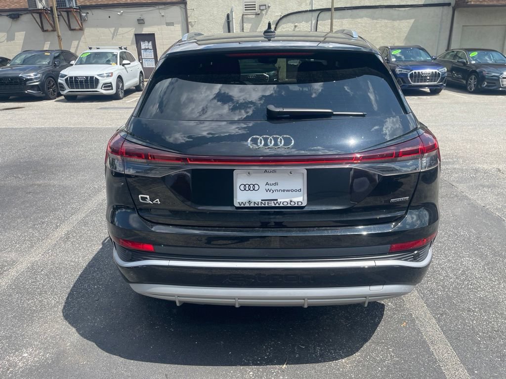 Used 2023 Audi Q4 e-tron Premium Plus w/ Premium Plus AWD/4WD image 5