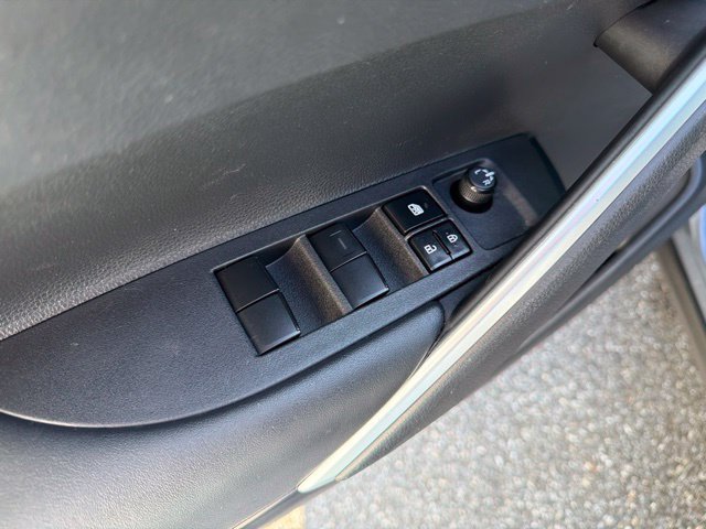 Used 2024 Toyota Corolla Cross AWD Hybrid image 12