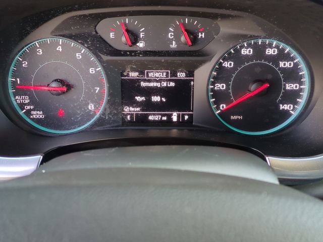 Used 2023 Chevrolet Traverse LT FWD image 14