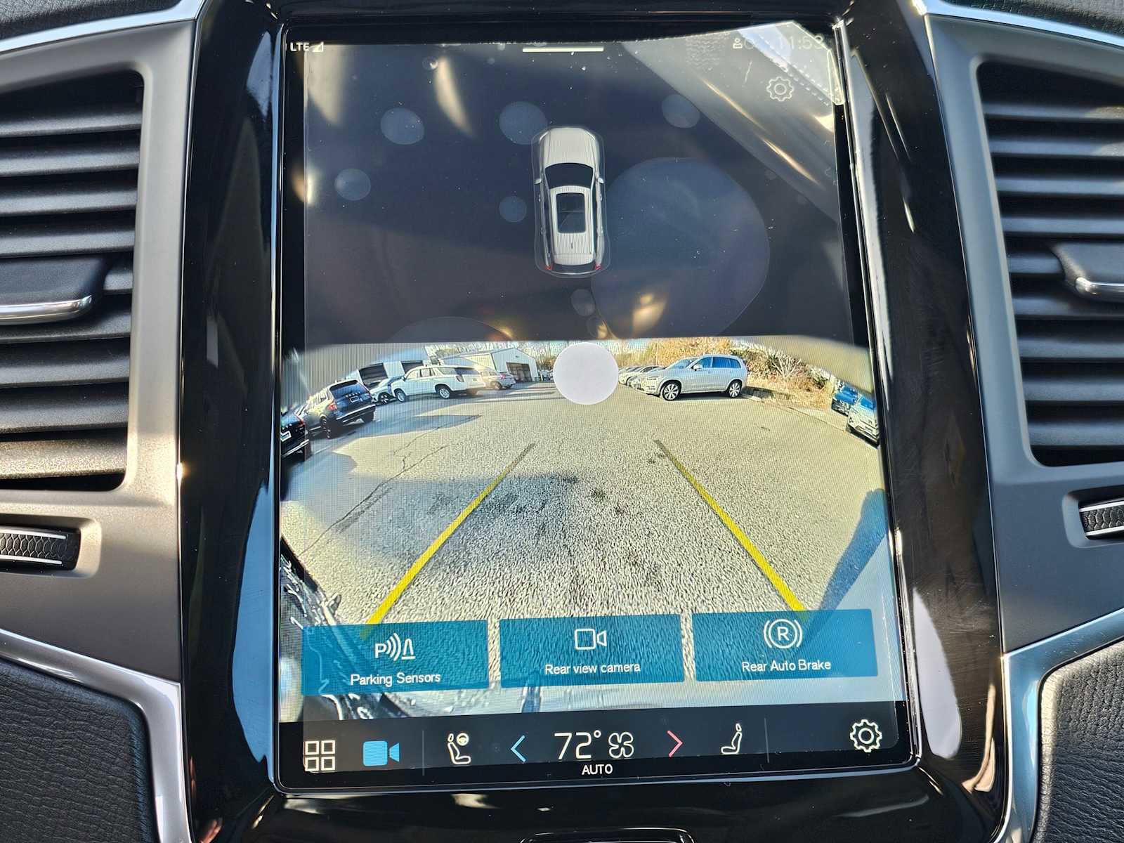 Used 2025 Volvo XC90 B6 Core w/ Protection Package Premier image 35