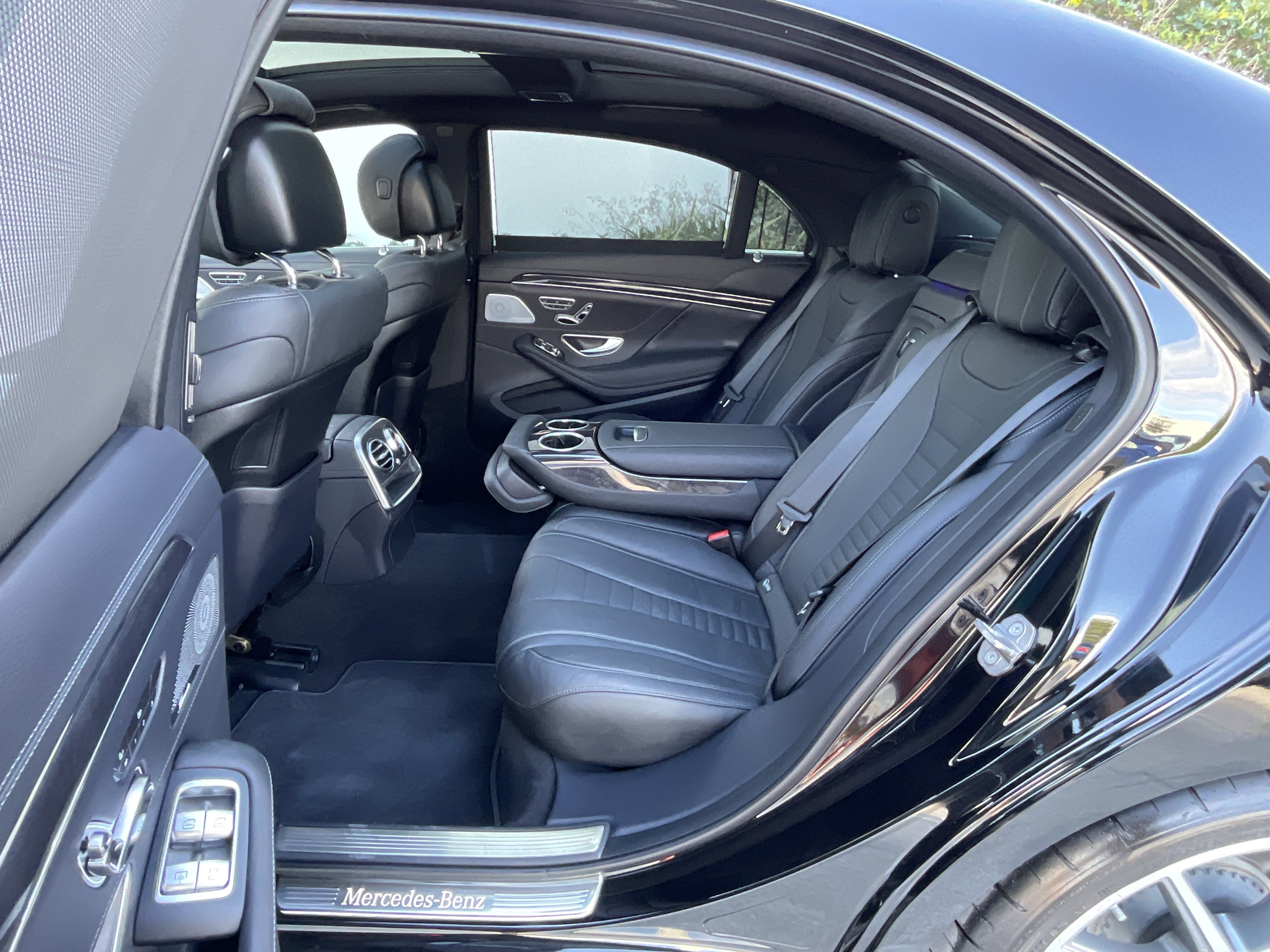 Used 2020 Mercedes-Benz S 560 Sedan image 27