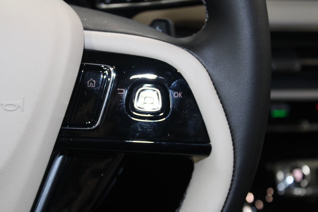 New 2026 Lincoln Corsair Premiere image 36