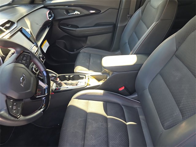 Used 2021 Chevrolet TrailBlazer RS w/ Convenience Package image 17