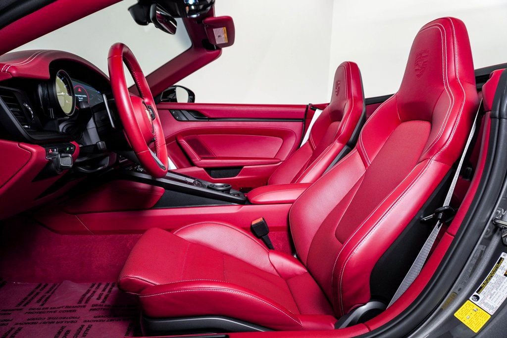 Certified 2023 Porsche 911 Carrera 4 GTS image 5