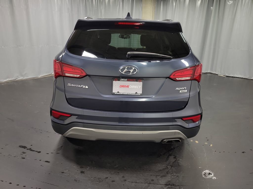 Used 2017 Hyundai Santa Fe Sport image 8