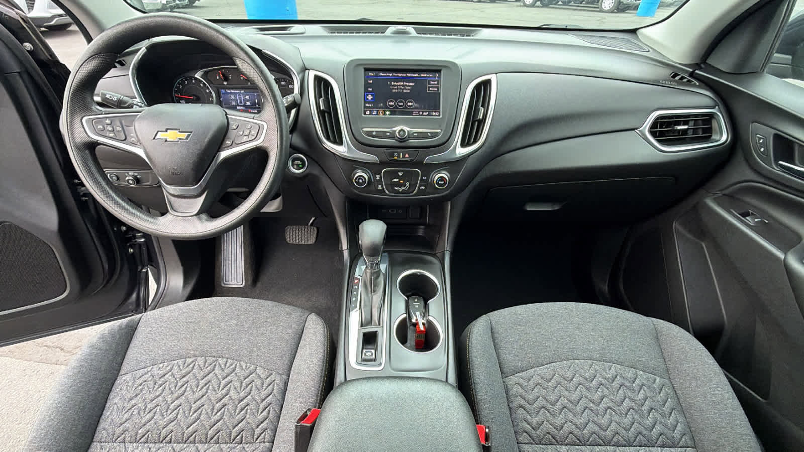 Used 2022 Chevrolet Equinox LT image 26