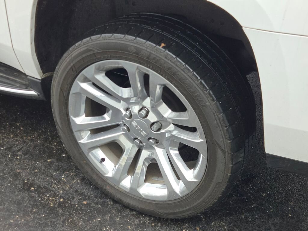 Used 2020 GMC Yukon XL SLT w/ Premium Edition image 14