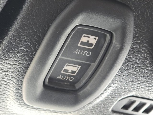 Used 2022 Jeep Wrangler Unlimited Willys image 6