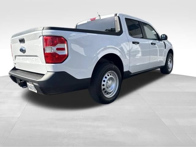 Used 2024 Ford Maverick XL FWD image 3