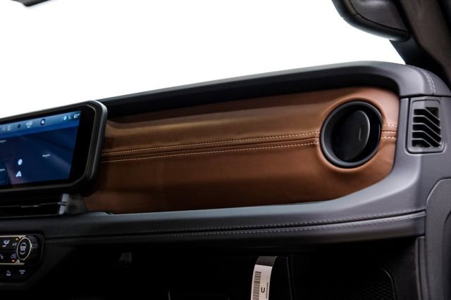 Used 2025 Jeep Gladiator Rubicon w/ Safety Group AWD/4WD image 85