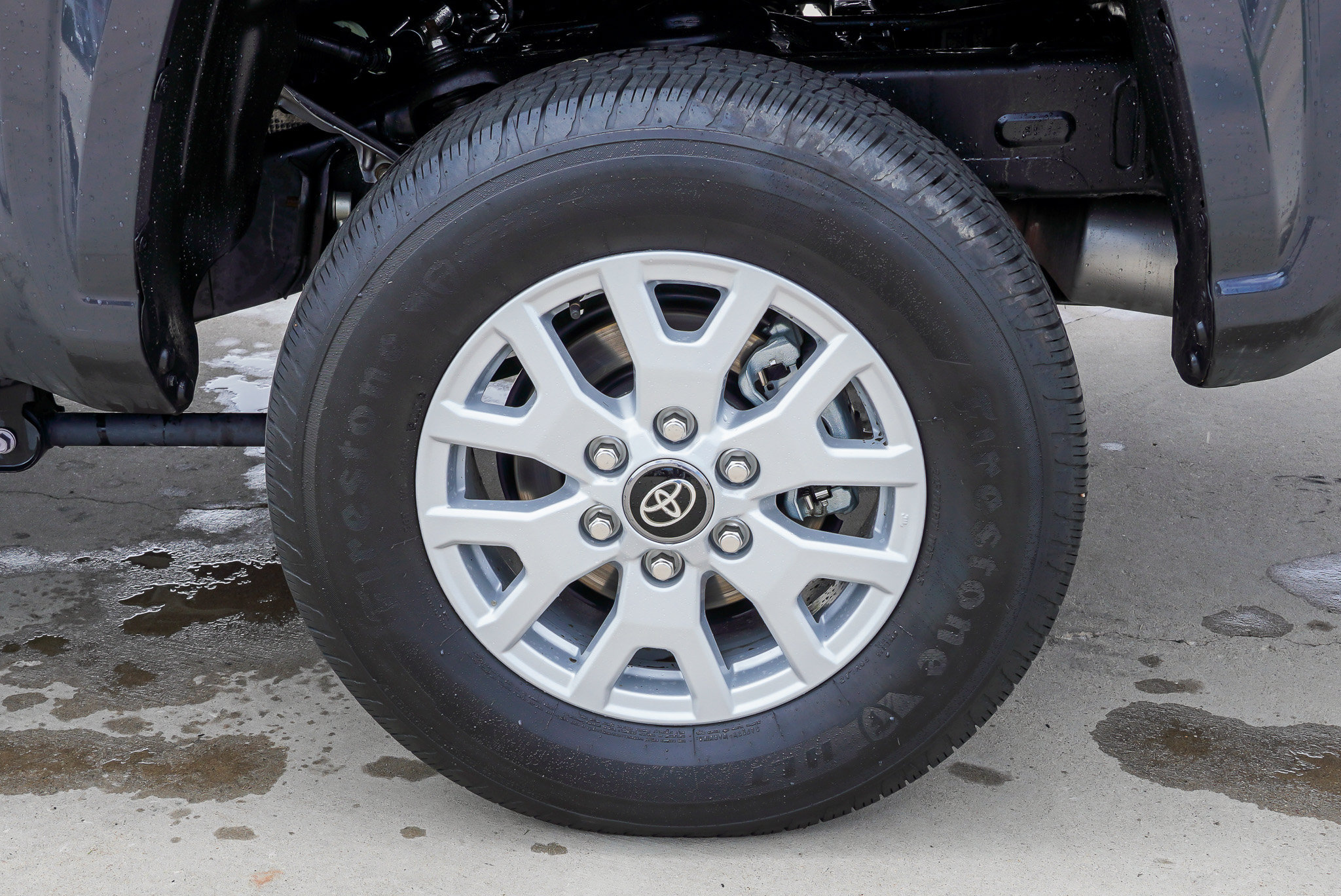 Certified 2025 Toyota Tacoma SR5 AWD/4WD image 13