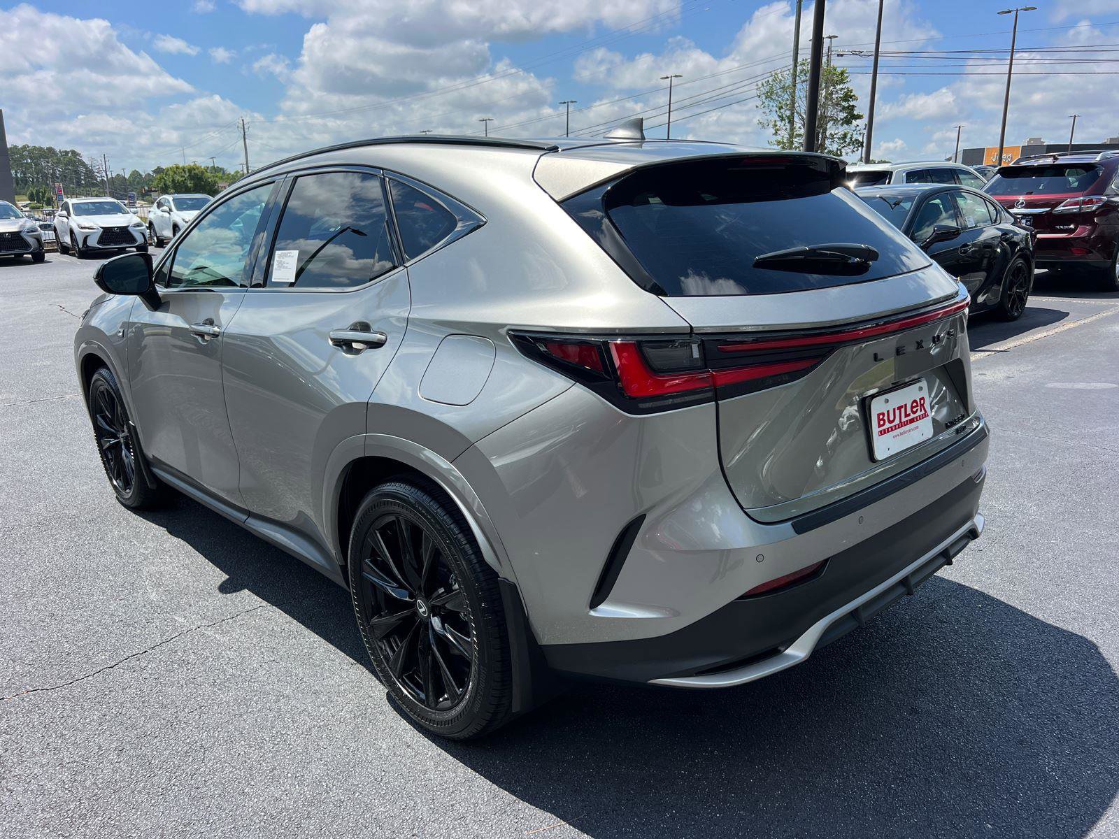 New 2026 Lexus NX 350 F Sport AWD/4WD image 7