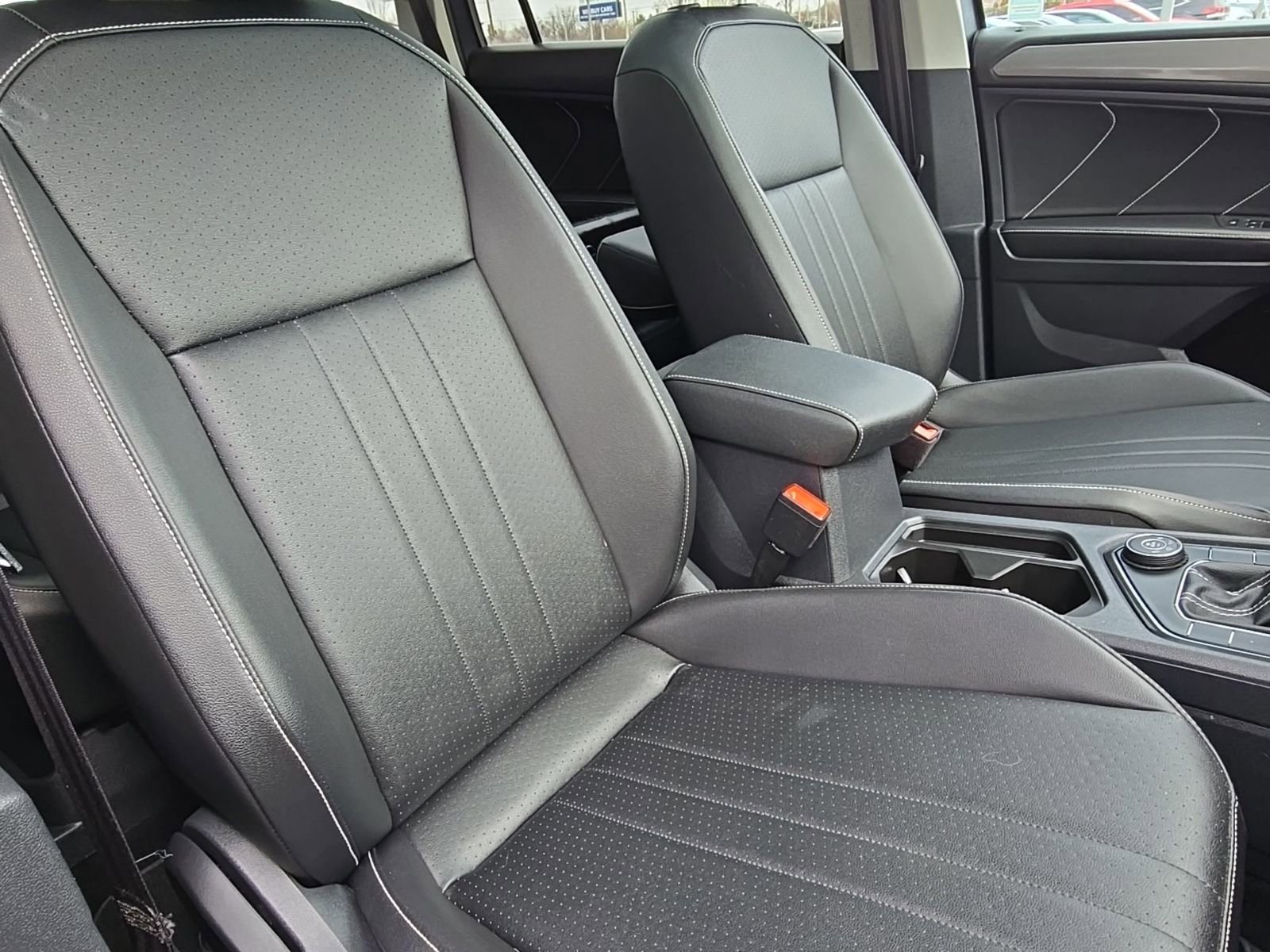 Certified 2023 Volkswagen Tiguan SE image 18