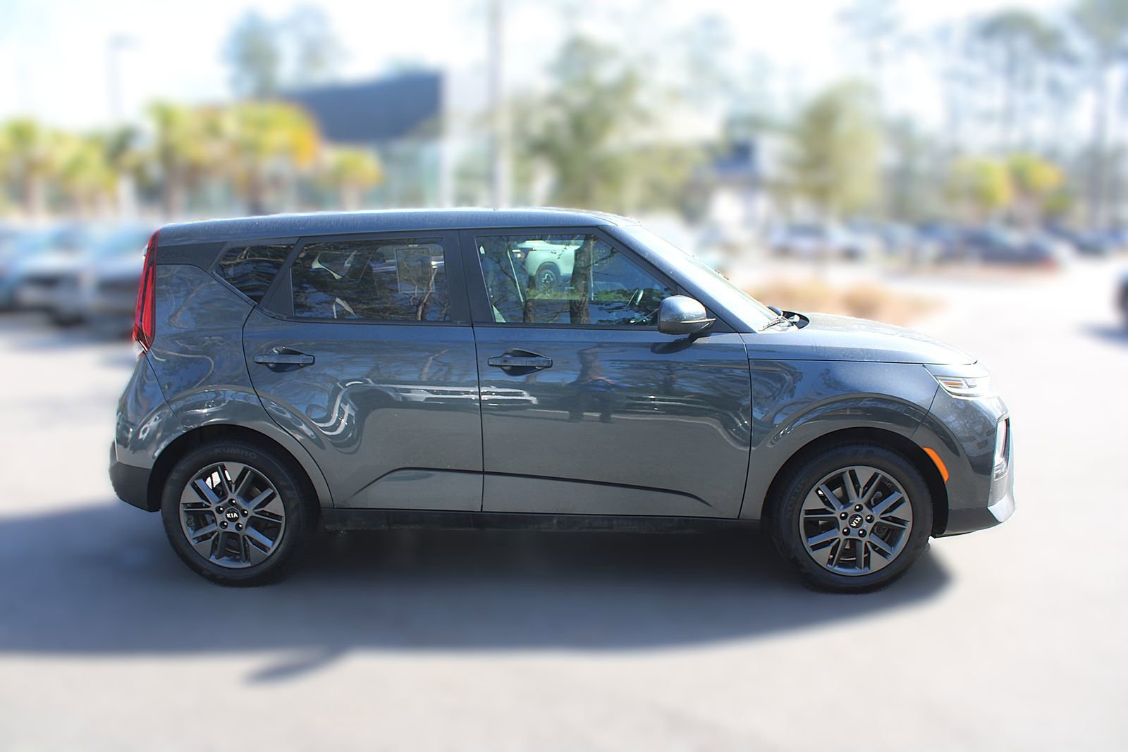 Certified 2020 Kia Soul EX image 13