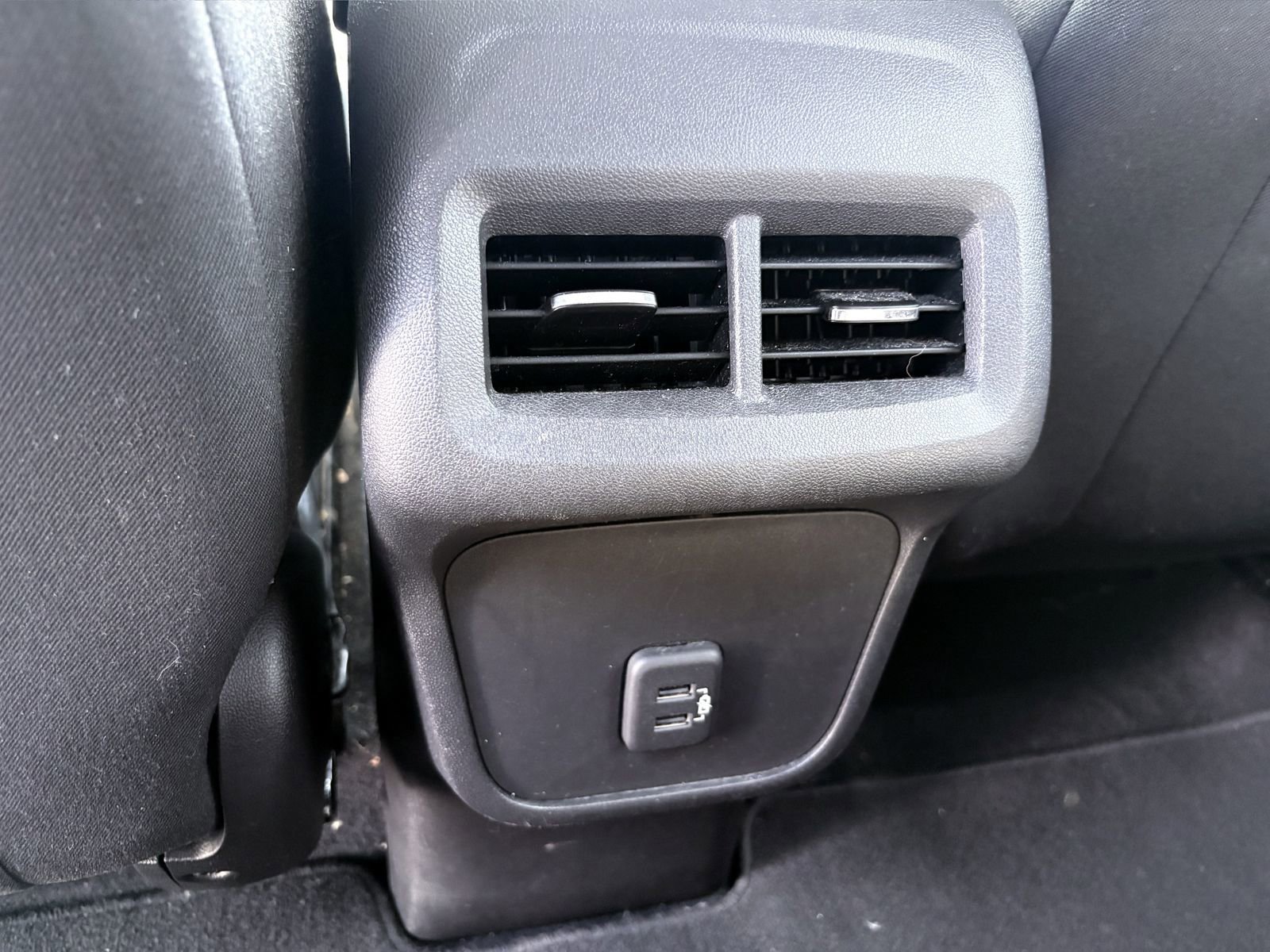 Used 2020 Chevrolet Equinox LS w/ LS Convenience Package image 19