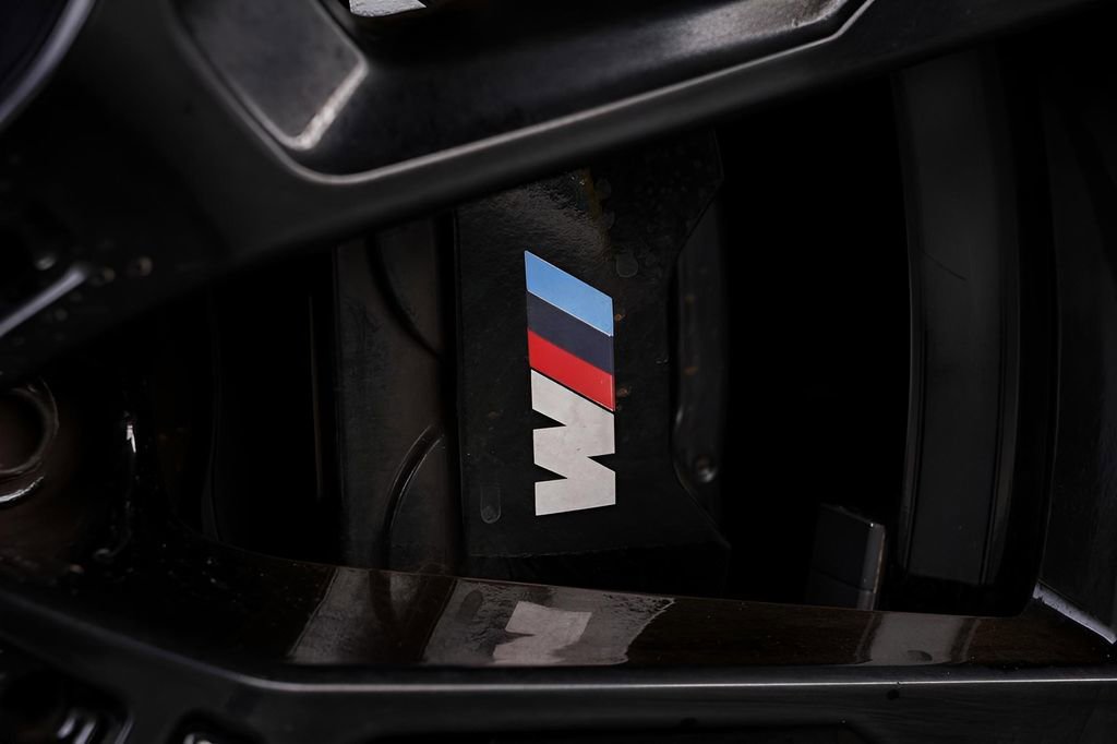 Used 2023 BMW M850i xDrive Coupe image 16