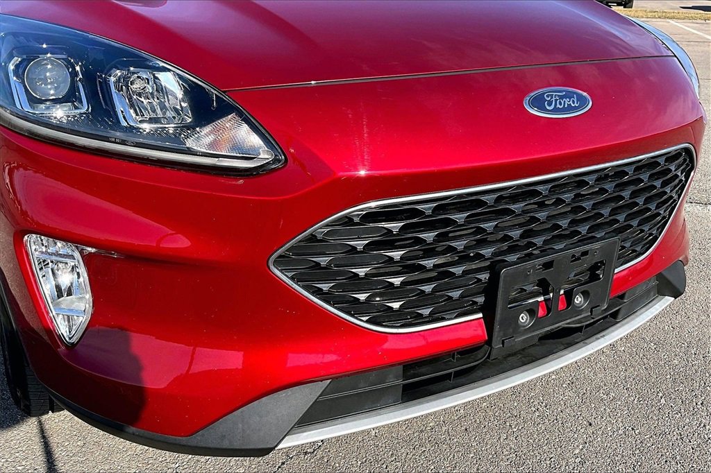 Used 2022 Ford Escape SEL w/ Technology Package image 28