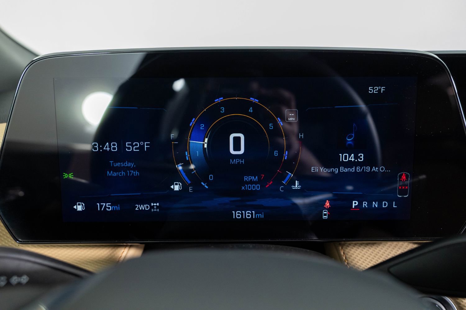 Used 2025 Chevrolet Equinox ACTIV w/ Safety and Technology Package image 37