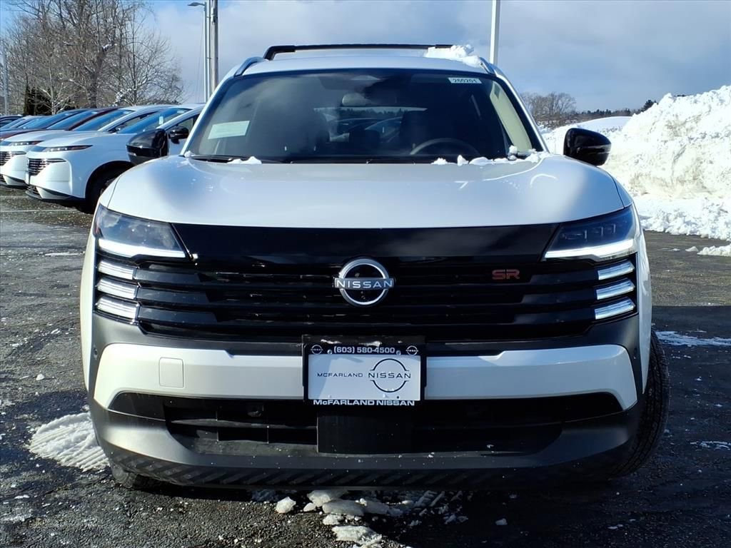 New 2026 Nissan Kicks SR w/ Cold Weather Package image 2