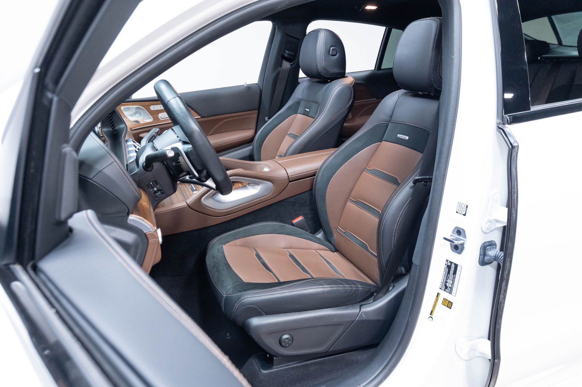 Used 2024 Mercedes-Benz GLE 53 AMG 4MATIC Coupe image 8
