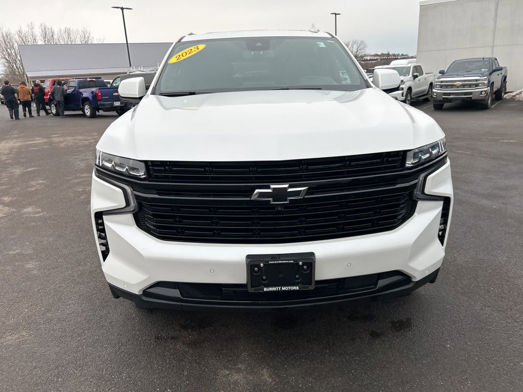 Used 2023 Chevrolet Tahoe RST w/ Luxury Package image 2