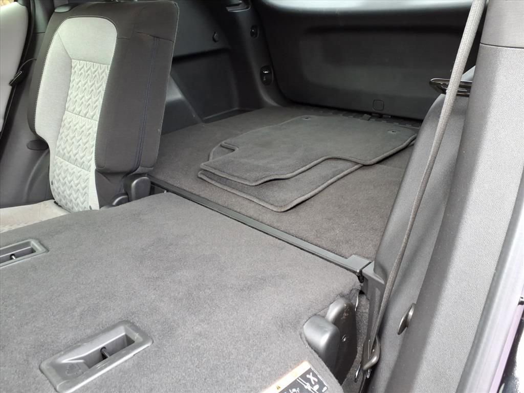 Used 2023 Chevrolet Equinox LS w/ LS Convenience Package image 34
