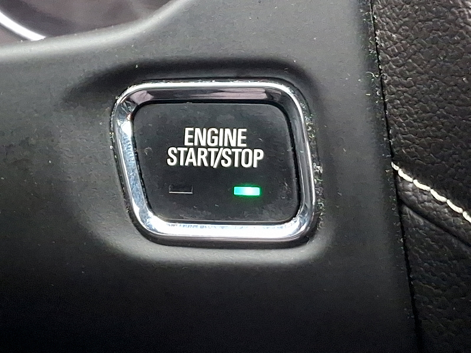 Used 2019 GMC Acadia SLT w/ LPO, Floor Liner Package image 26