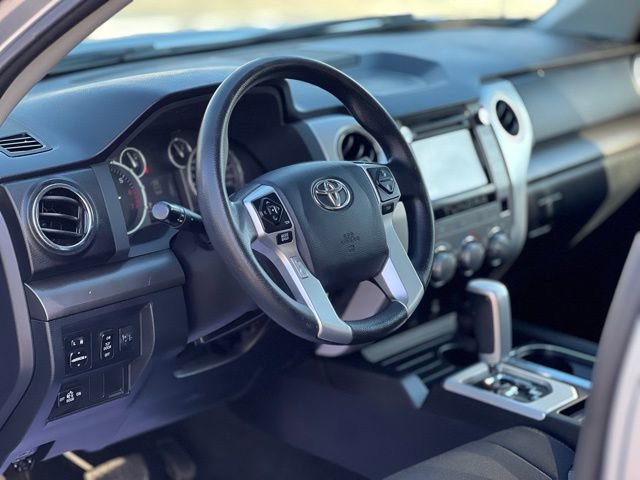 Used 2017 Toyota Tundra SR5 w/ SR5 Upgrade Package image 11