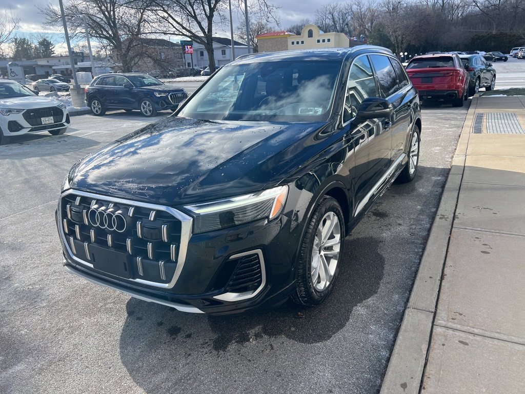 Used 2025 Audi Q7 3.0T Premium Plus w/ Premium Plus Package image 47