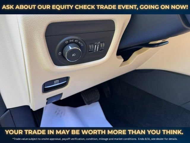 New 2027 Jeep Grand Cherokee Limited AWD/4WD image 21