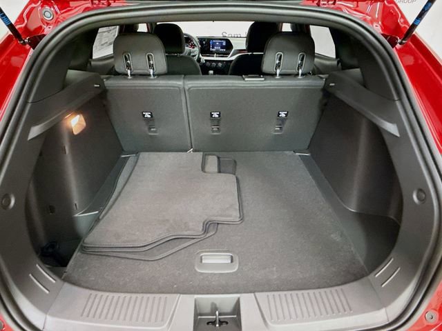 New 2026 Chevrolet Trax RS image 25