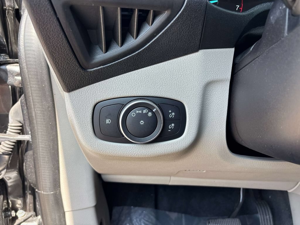 Used 2019 Ford Transit Connect XLT w/ Trailer Tow Package FWD image 19