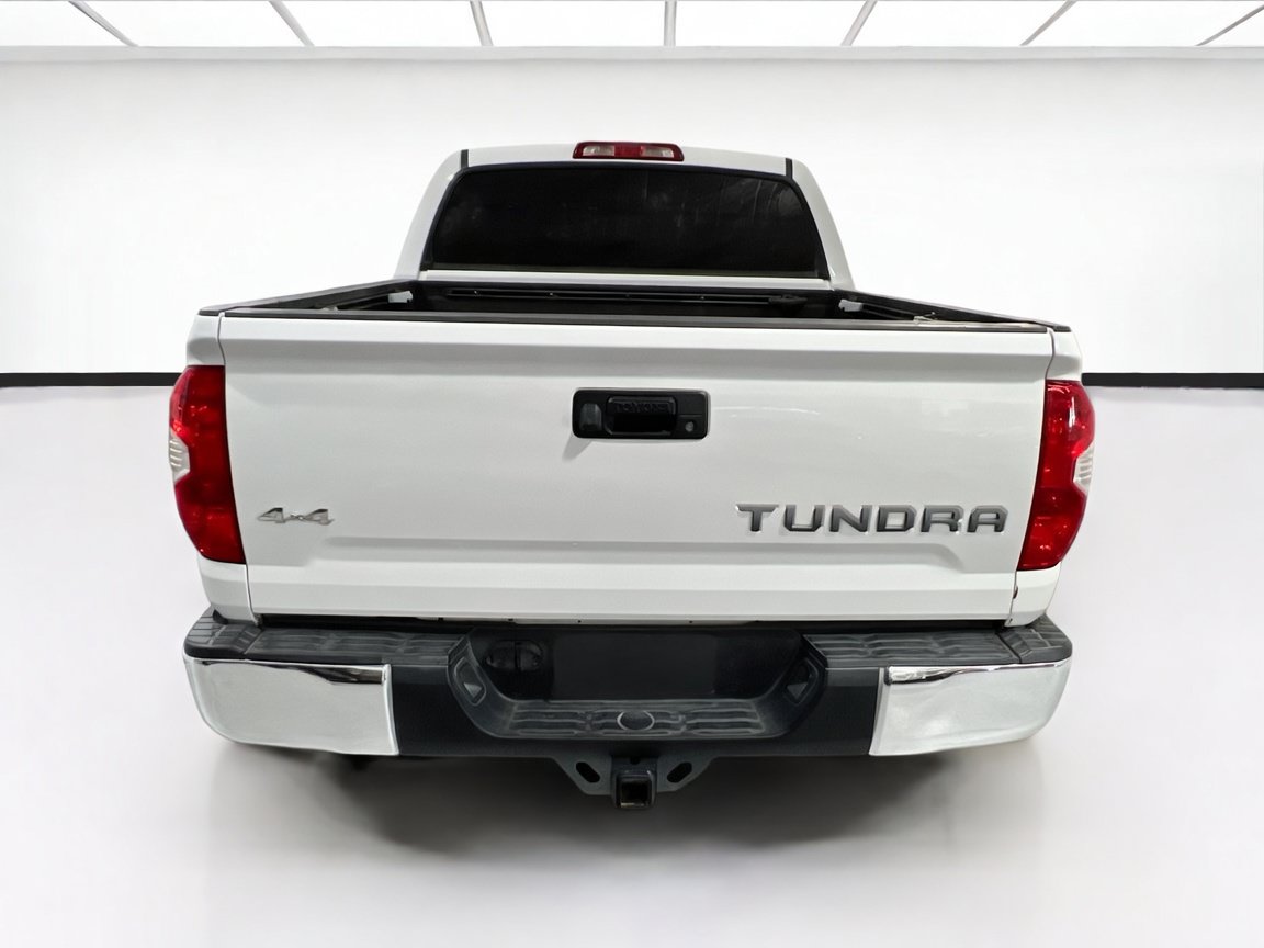 Used 2018 Toyota Tundra SR5 AWD/4WD image 5