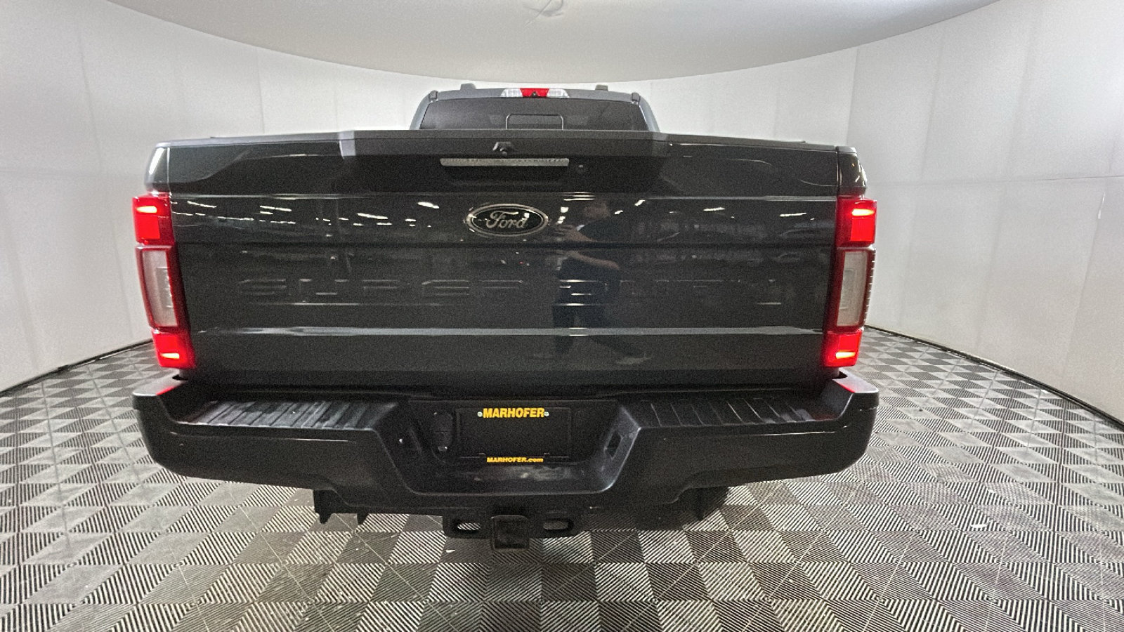 Used 2021 Ford F350 Lariat AWD/4WD image 4
