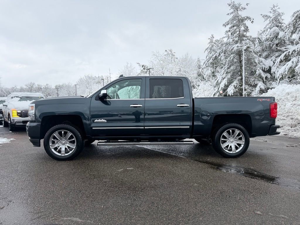 Used 2017 Chevrolet Silverado 1500 High Country image 3