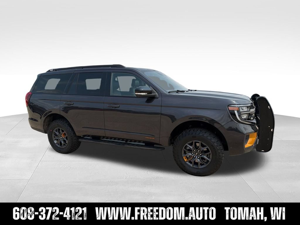 Used 2025 Ford Expedition Tremor AWD/4WD image 10