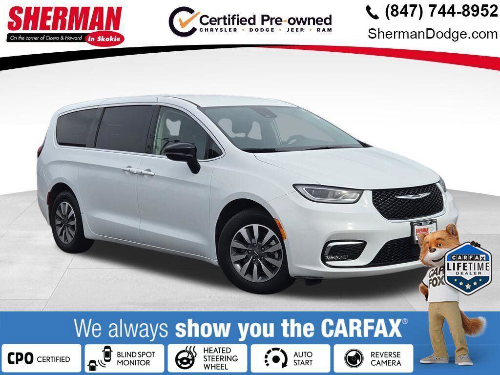 Certified 2024 Chrysler Pacifica Select