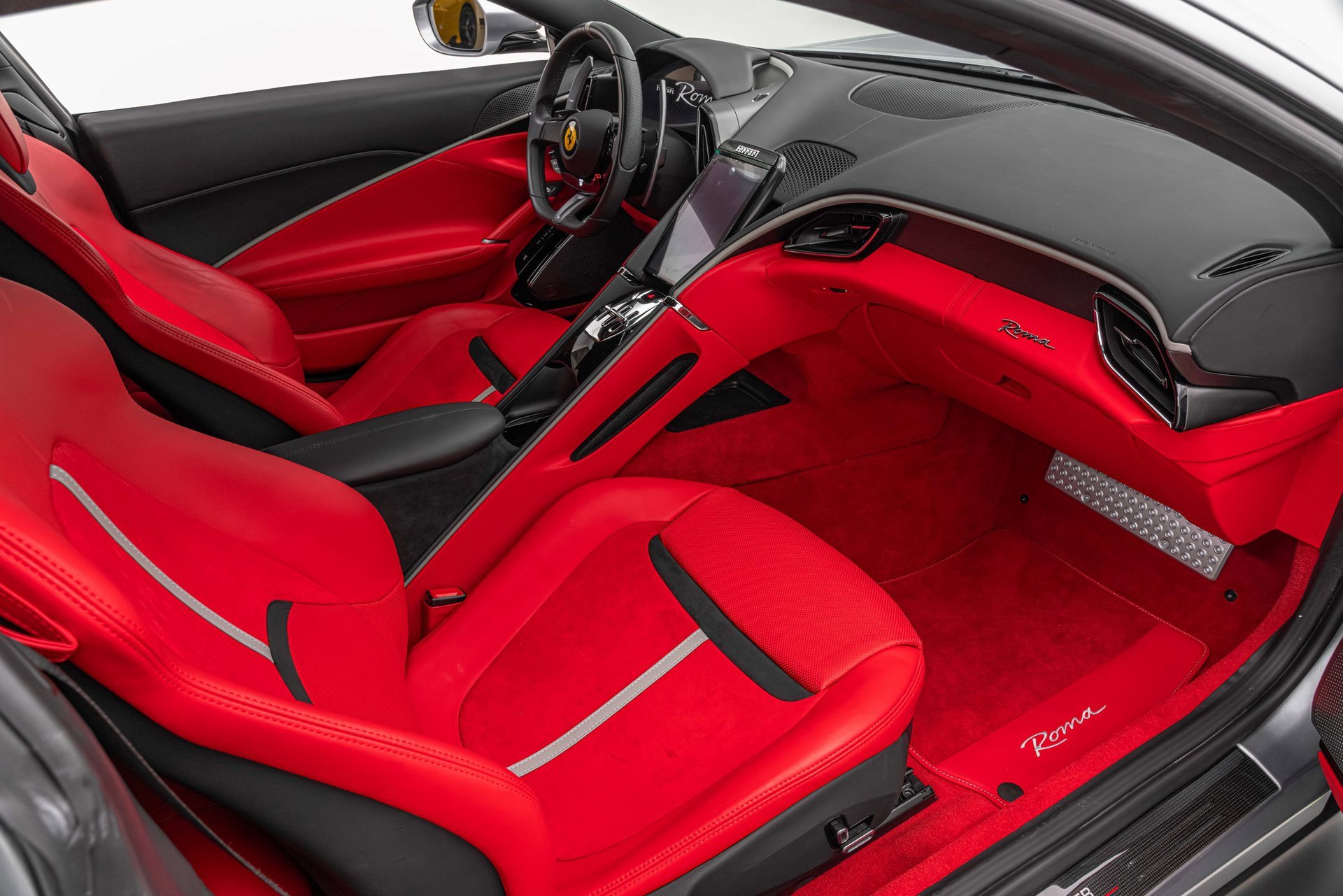 Certified 2024 Ferrari Roma Base image 36