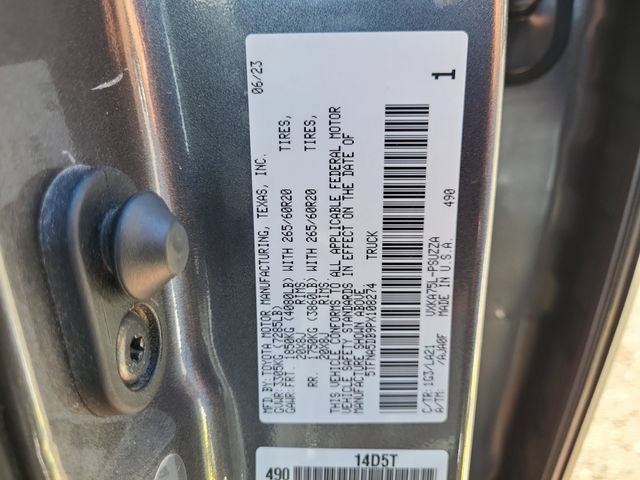 Used 2023 Toyota Tundra Platinum AWD/4WD image 31