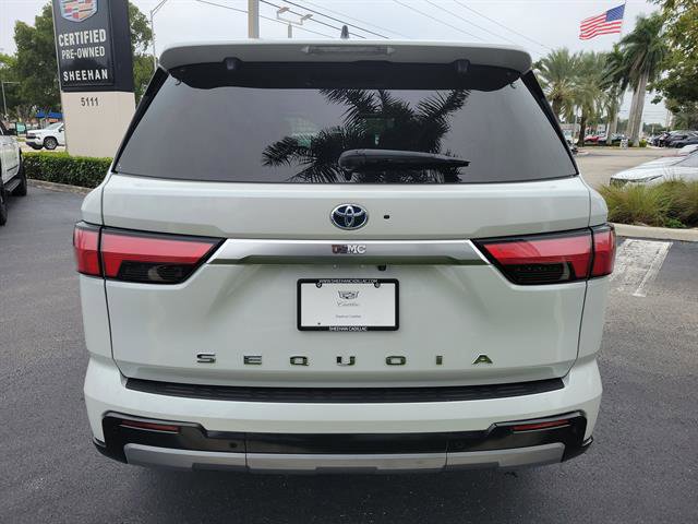 Used 2024 Toyota Sequoia Capstone image 4