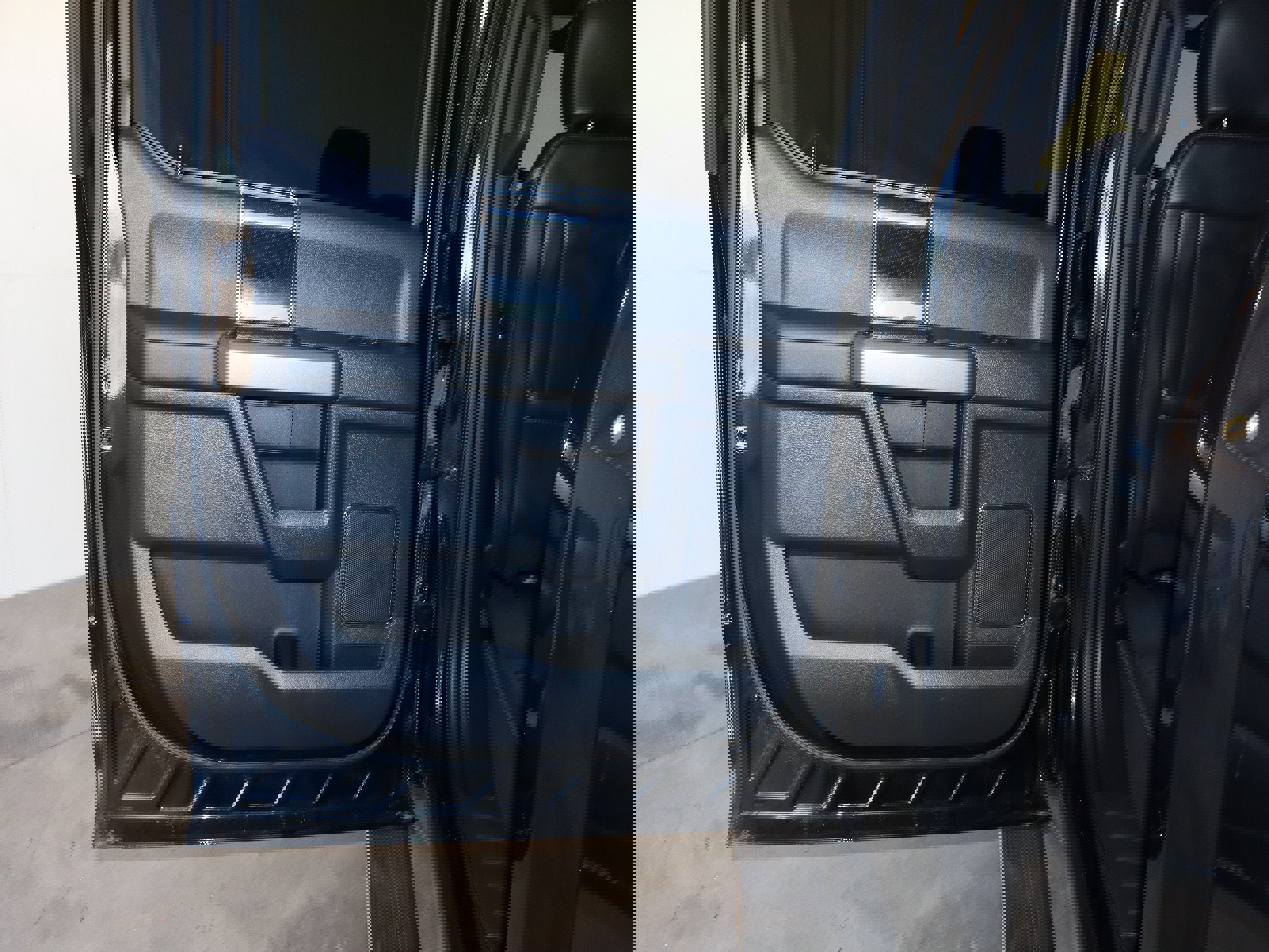 Used 2022 Ford F350 Platinum w/ Tremor Off-Road Package image 41