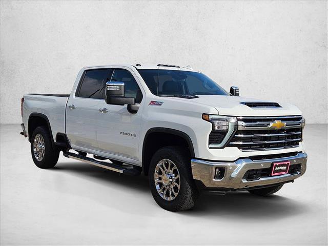 New 2026 Chevrolet Silverado 2500 LTZ w/ LTZ Premium Package AWD/4WD image 7