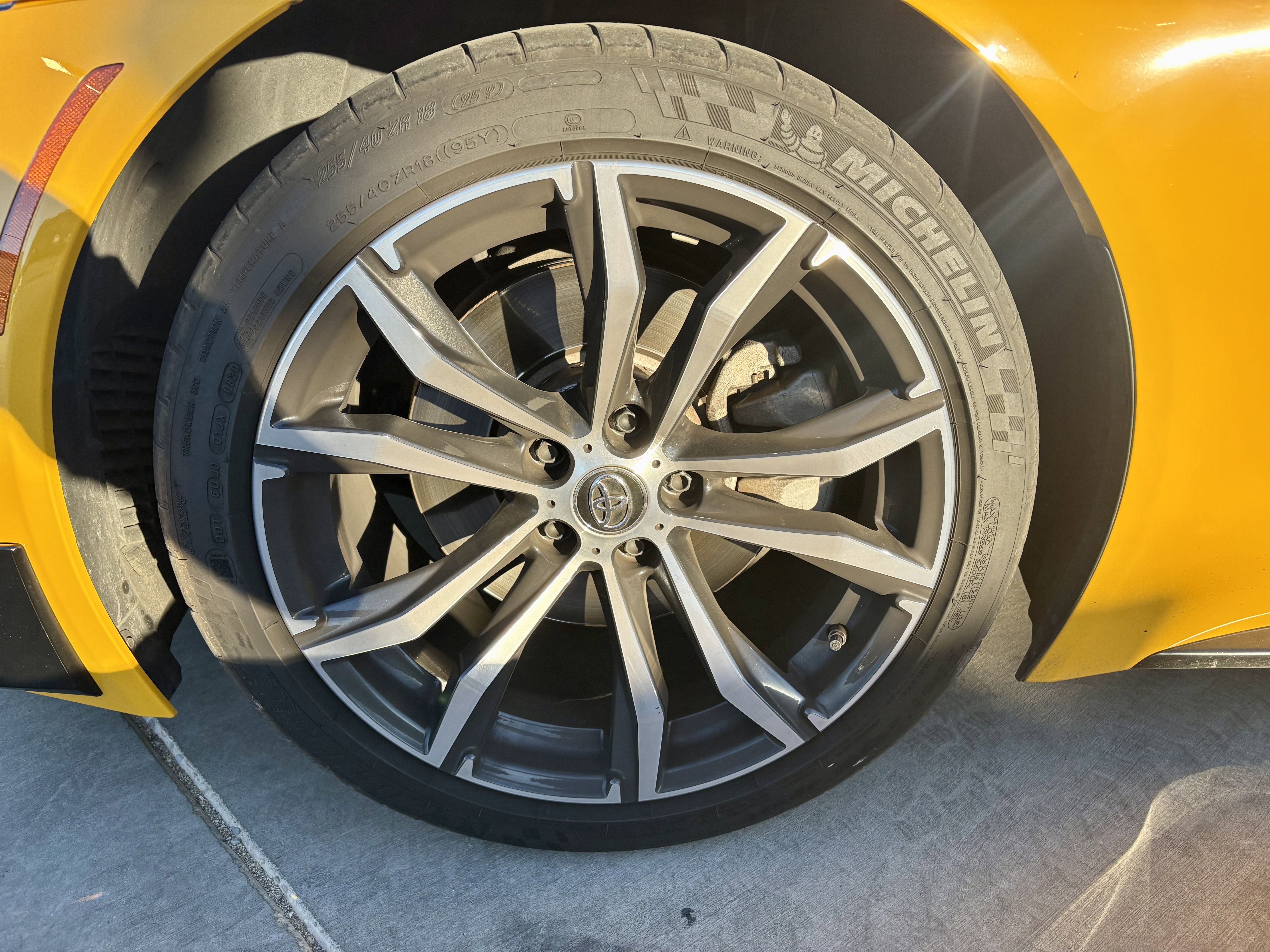 Used 2021 Toyota Supra w/ Safety & Technology Package image 9