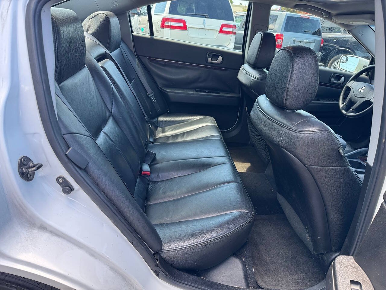 Used 2012 Mitsubishi Galant SE FWD image 17