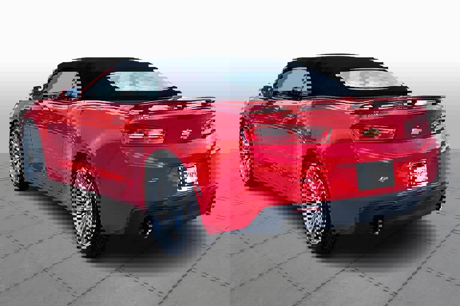 Used 2017 Chevrolet Camaro LT w/ RS Package image 10